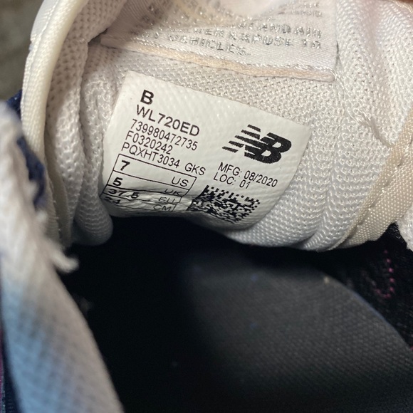 NEW BALANCE Trainers 720 - Picture 9 of 11